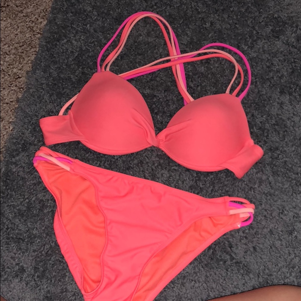 Push up, cute top and bottom